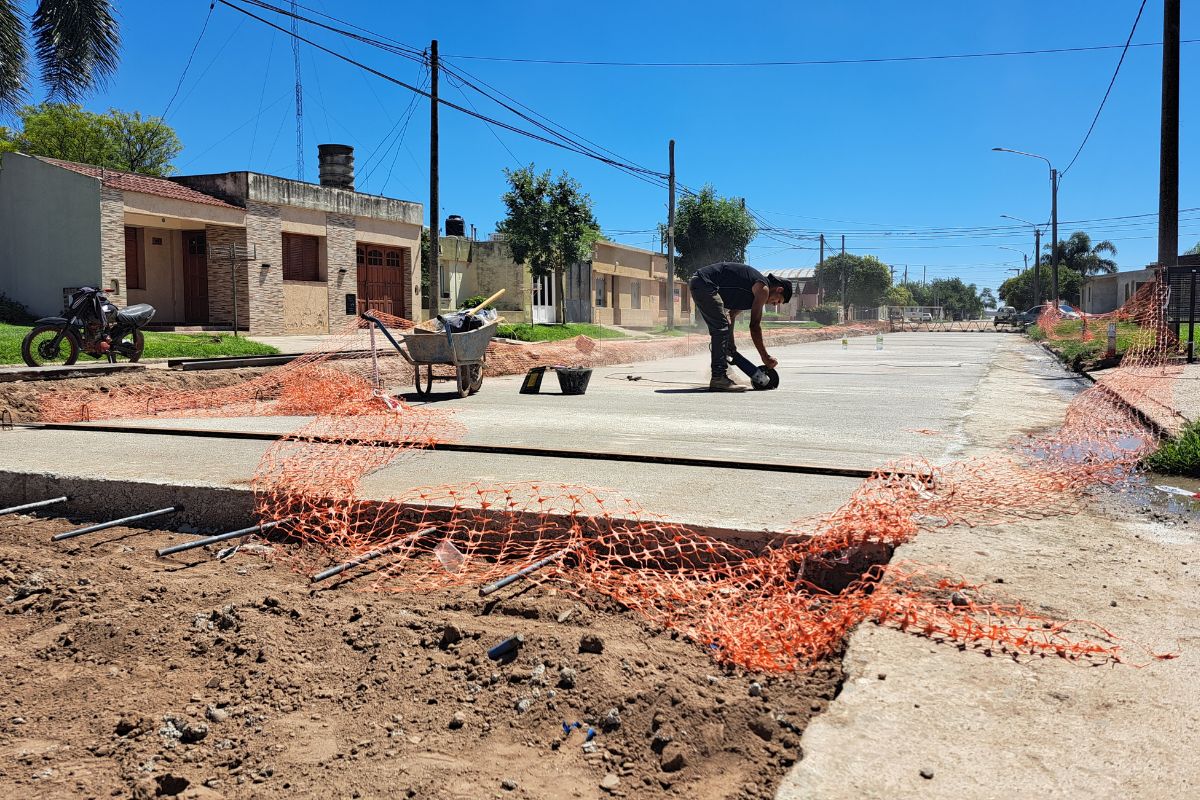 Avanza la obra de pavimentación de la principal arteria céntrica - Cada ...
